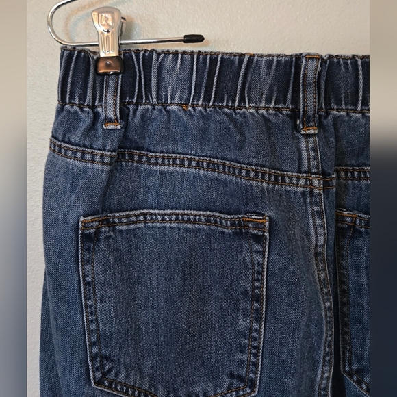 Risen Straight Leg Jeans Size Large - Picture 3 of 6